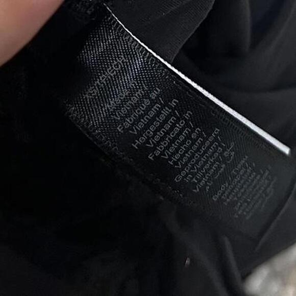 Skims Fits Everybody Lace Bodysuit - Picture 5 of 5